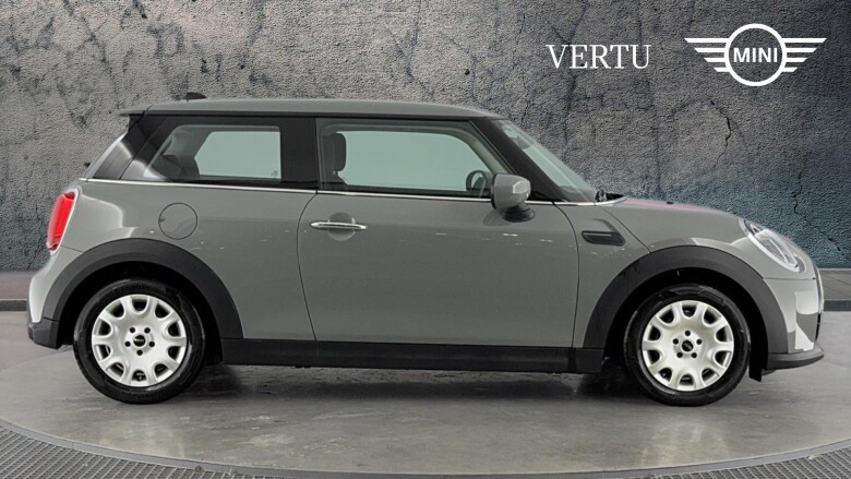 MINI Hatchback 1.5 Cooper Classic 3dr Auto Petrol Hatchback